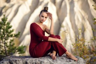 Make Your Wardrobe Pop with Czarina Jumpsuits!