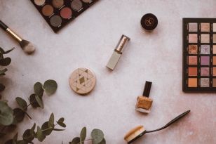 How to Achieve No Makeup look with 6 Products