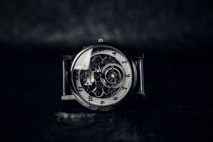 How to Invest in Luxury Watches?: A Guide